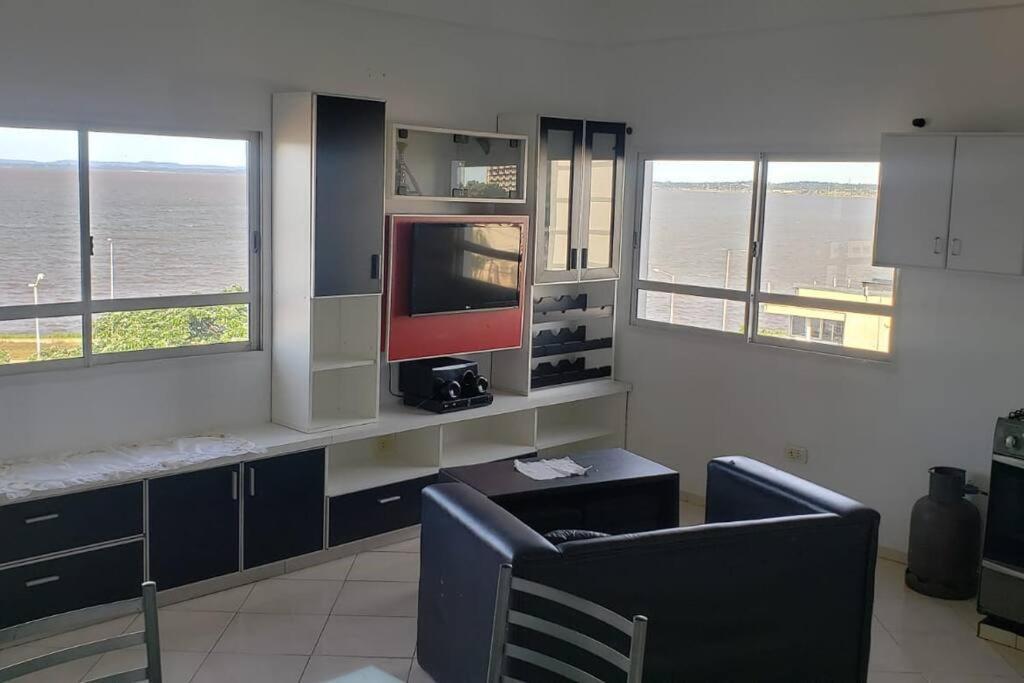 Hermoso Departamento Con Vista Al Rio Y Parrilla Apartment Posadas Bagian luar foto