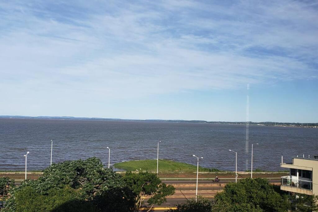 Hermoso Departamento Con Vista Al Rio Y Parrilla Apartment Posadas Bagian luar foto