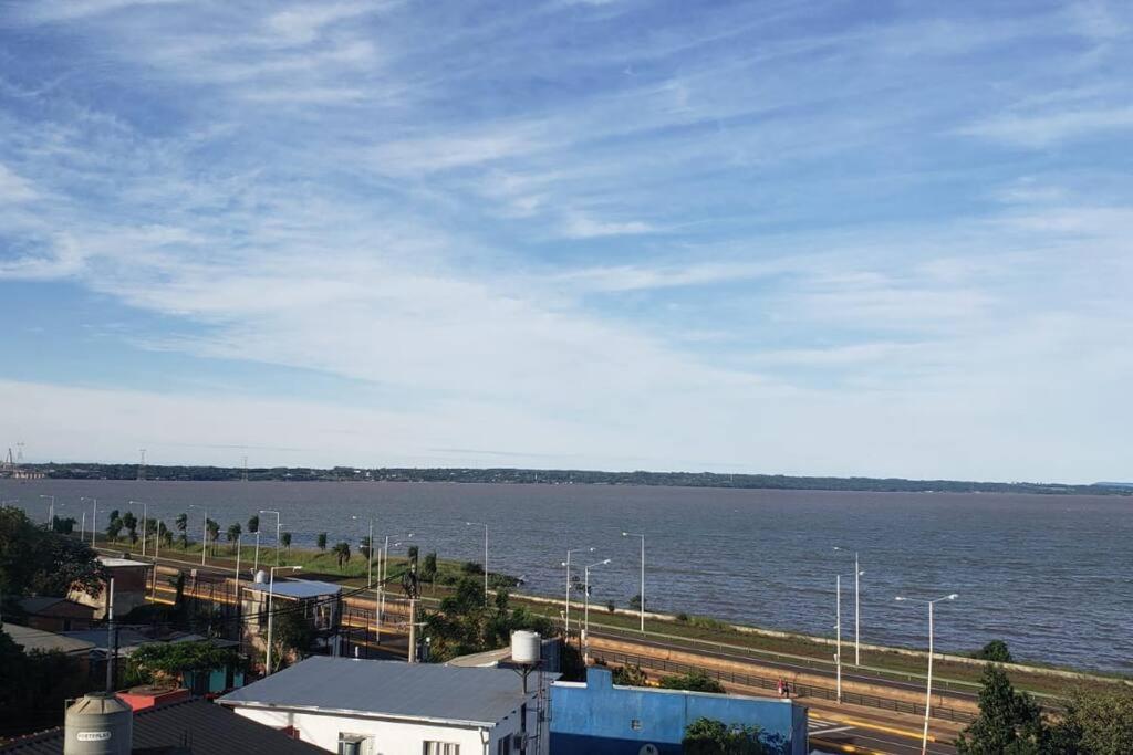 Hermoso Departamento Con Vista Al Rio Y Parrilla Apartment Posadas Bagian luar foto